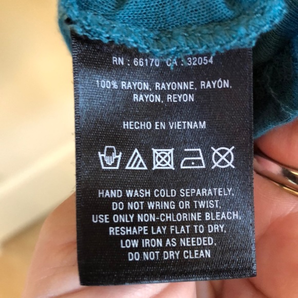 Anthropologie teal top - Picture 7 of 7